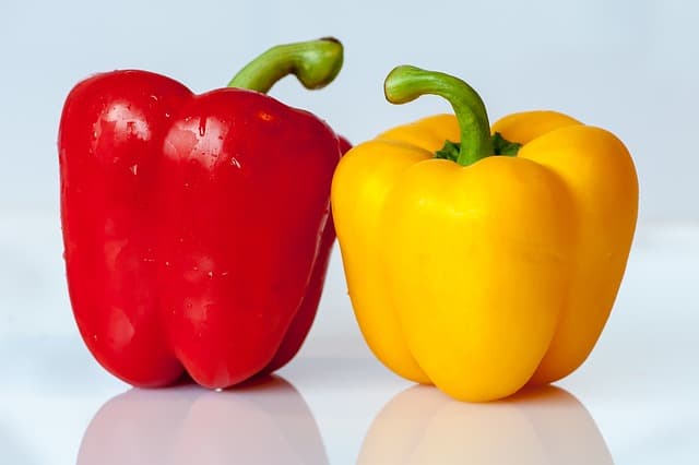 Red and yellow bell pepper